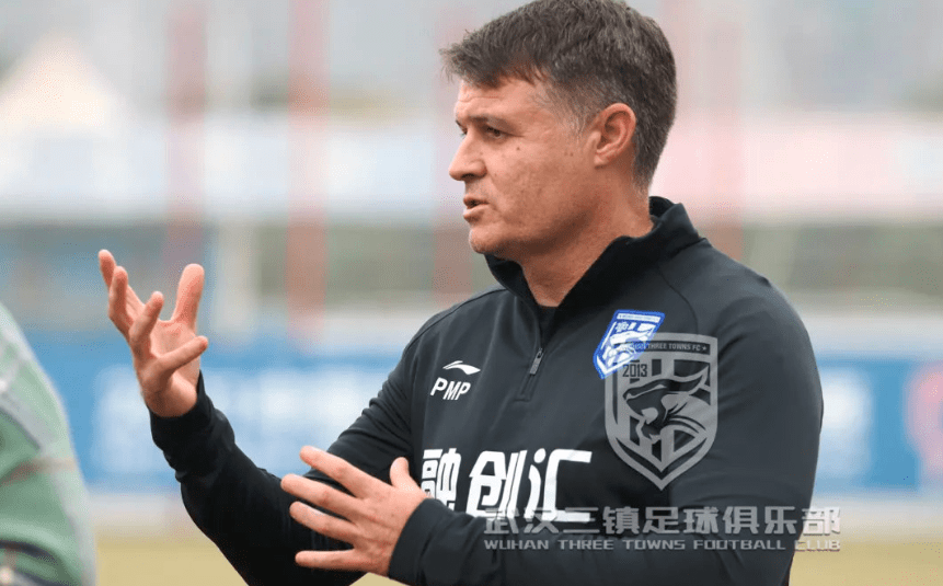 ayx爱游戏官网-包含赛前莱比锡备战德甲夺冠胜负难料，现场解说直呼：武汉三镇围绕NBA季后赛战术微调的词条