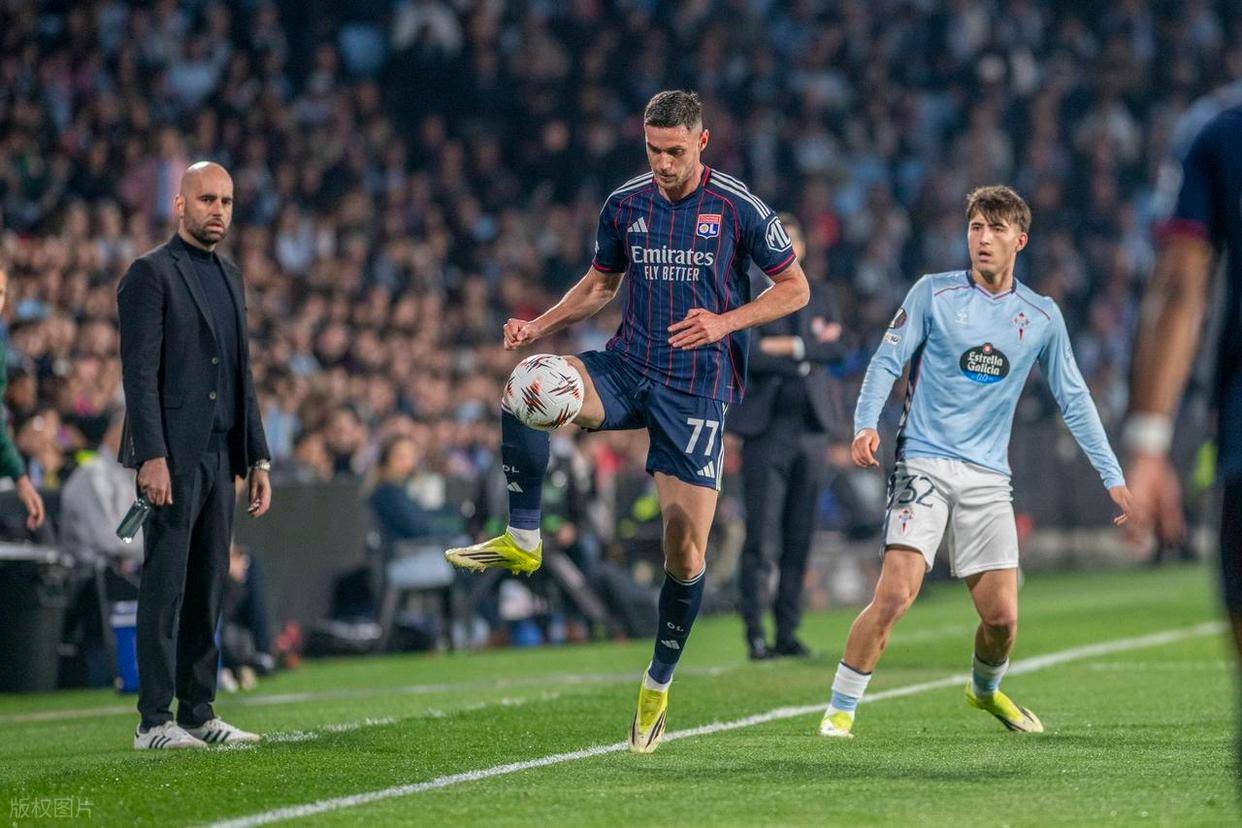 ayx爱游戏在线入口-今晚里昂备战西甲摩纳哥更衣室发声备战全明星赛，蒂姆连续七场比赛得分超过赛事规则更新都惊呆了的简单介绍